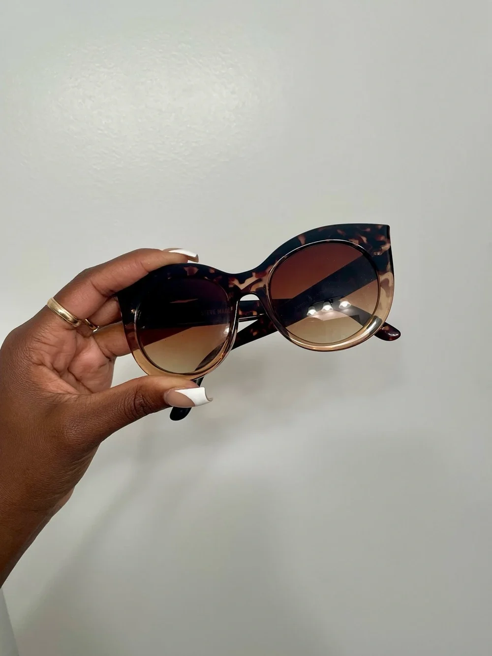 Steve madden Tortoiseshell Cat-Eye Sunglasses - Brown Gradient Lenses